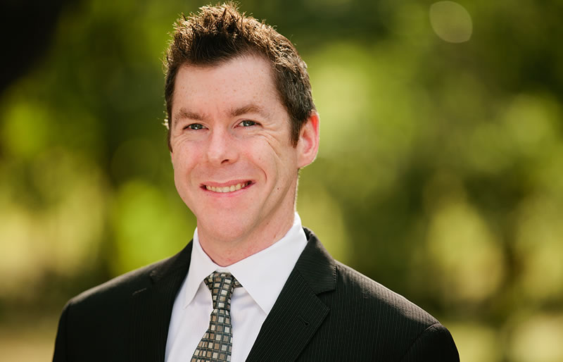 Ross Elliott